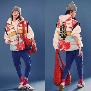 NWT New Free People In A Bubble Printed Puffer Sport Floral Vest Size M